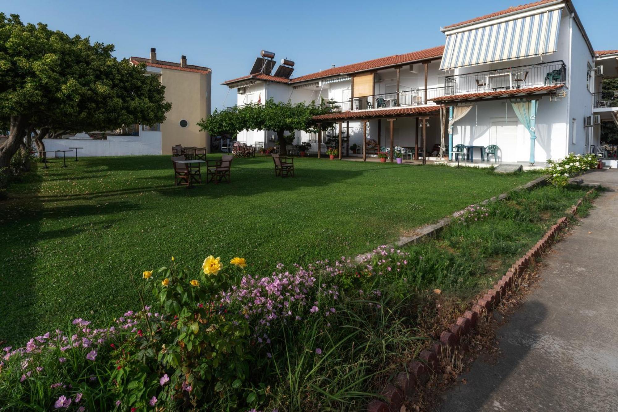 Marilena Apartments Anastasiou ヴェリカ エクステリア 写真