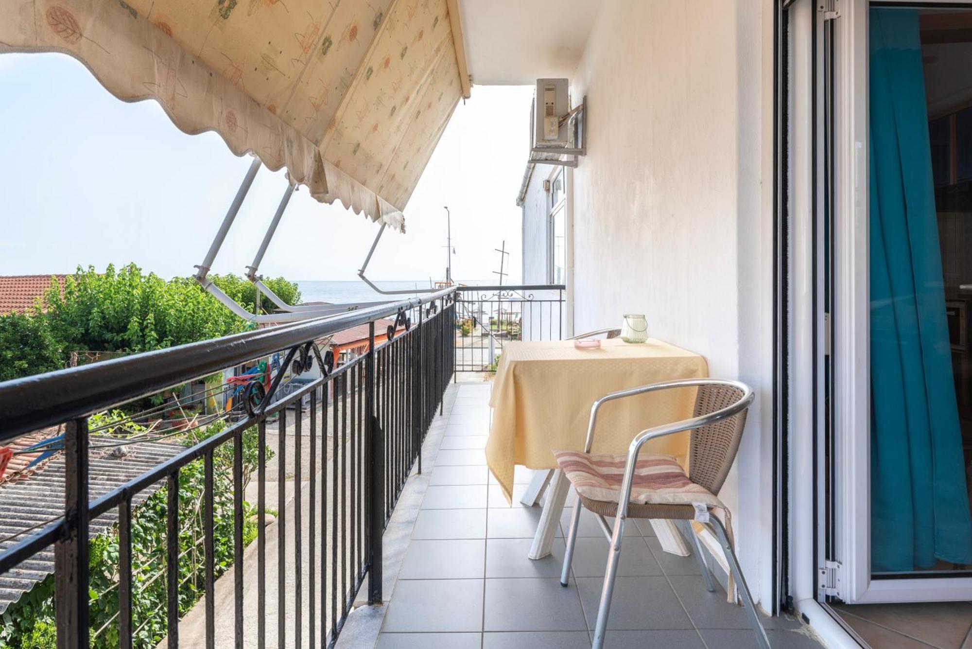 Marilena Apartments Anastasiou ヴェリカ エクステリア 写真