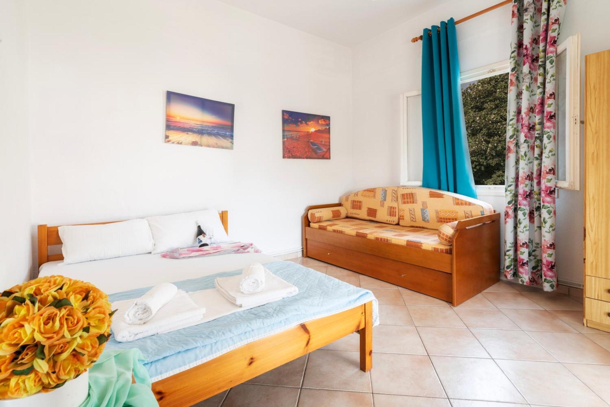 Marilena Apartments Anastasiou ヴェリカ エクステリア 写真